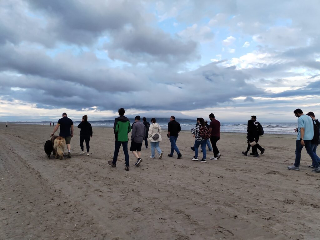 dating full moon walk dublin